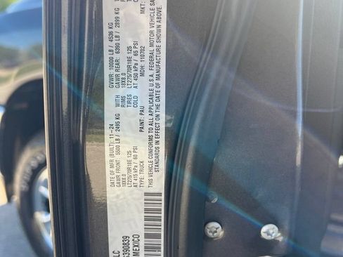 Used 2024 RAM 2500 Tradesman w/ Chrome Appearance Group AWD/4WD image 47