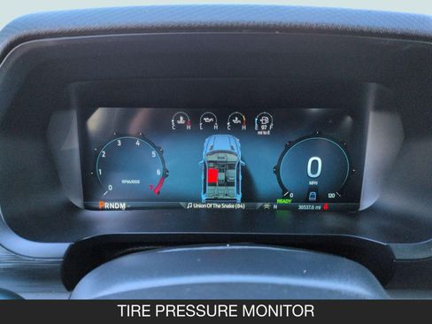 Used 2024 Ford F150 XLT w/ Mobile Office Package image 17