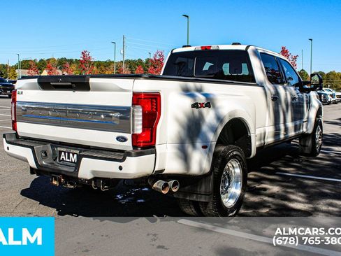 Used 2022 Ford F450 Platinum image 6