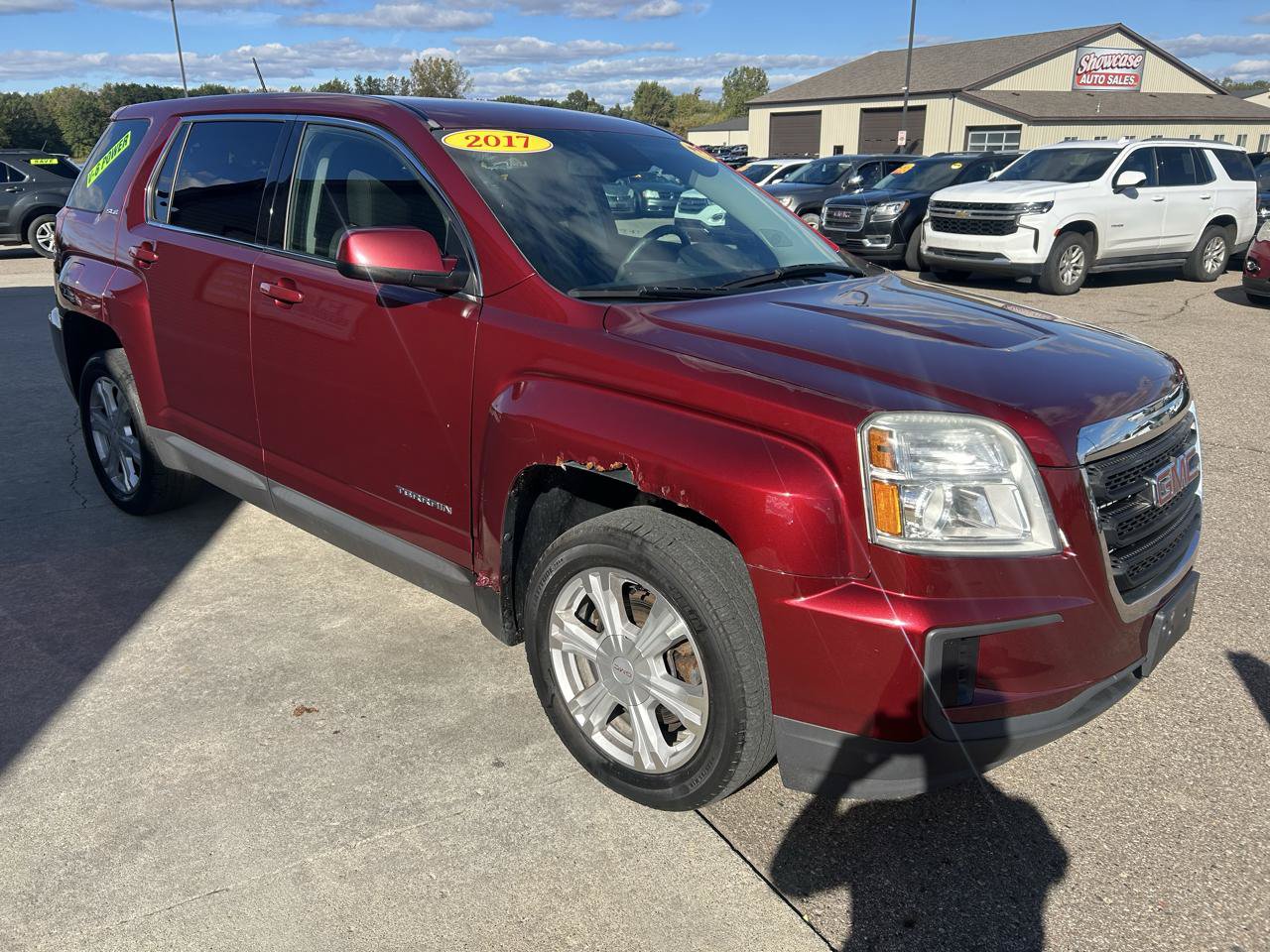 Used 2017 GMC Terrain SLE AWD/4WD image 3
