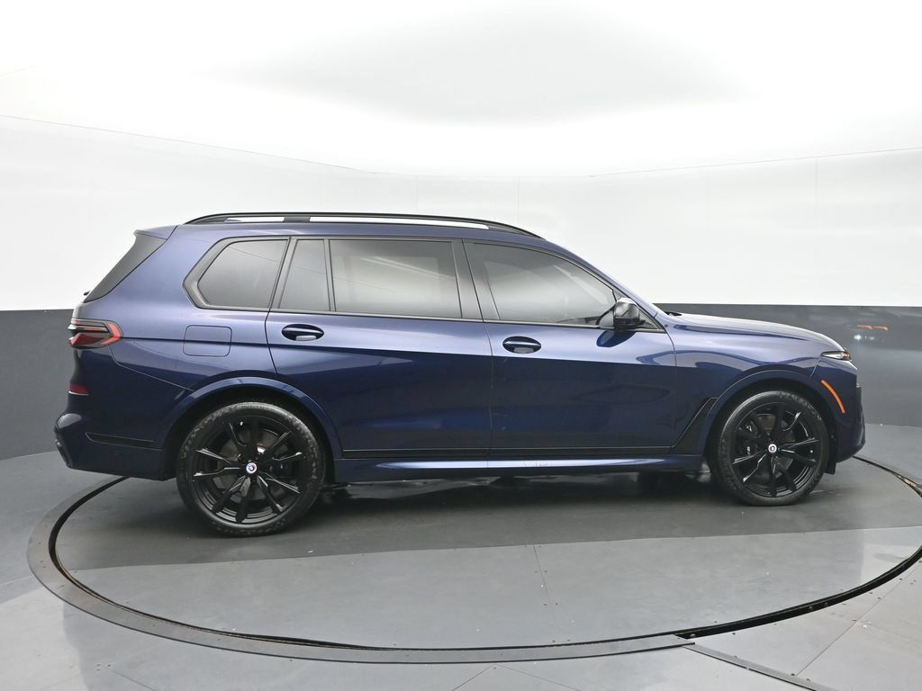 Used 2023 BMW X7 M60i w/ Executive Package AWD/4WD image 6