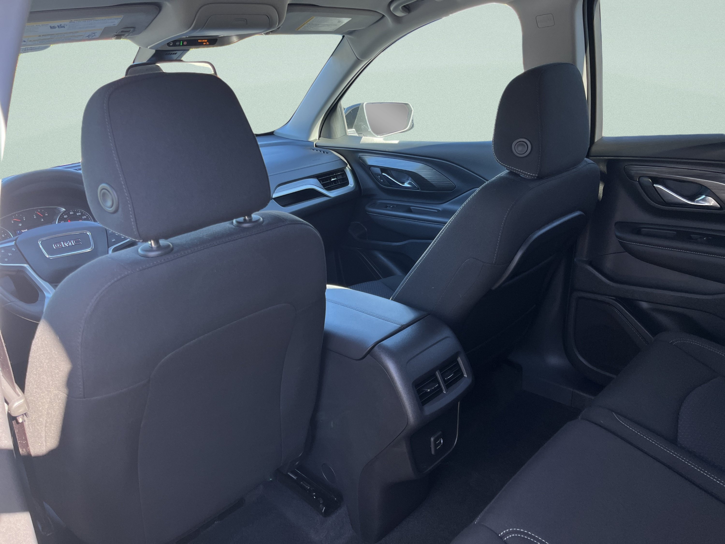 Used 2023 GMC Terrain SLE w/ Driver Convenience Package AWD/4WD image 23