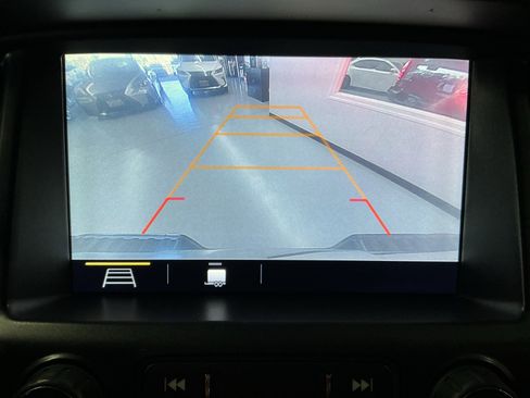 Used 2019 Chevrolet Colorado ZR2 image 26