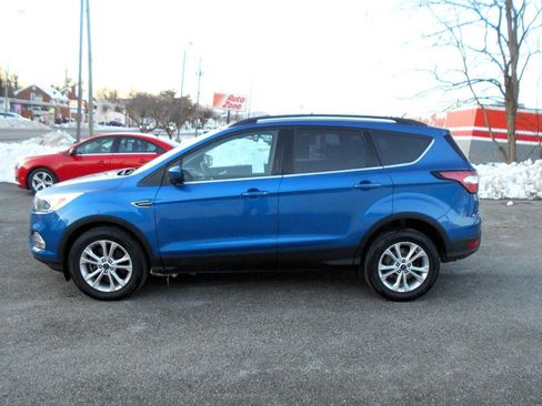 Used 2018 Ford Escape SE image 5