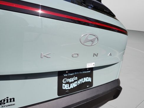 New 2026 Hyundai Kona SE image 29