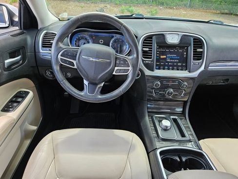 Used 2019 Chrysler 300 Touring L w/ Quick Order Package 22F RWD image 12