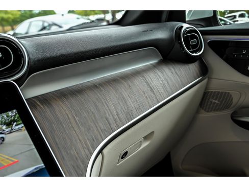 Certified 2026 Mercedes-Benz GLC 300 4MATIC image 22
