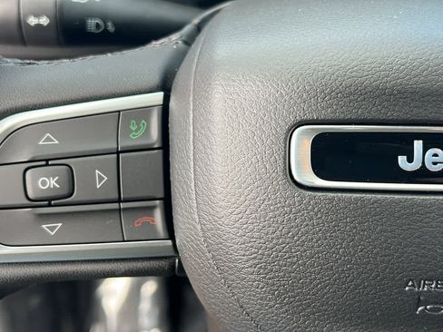 New 2026 Jeep Compass Limited image 19