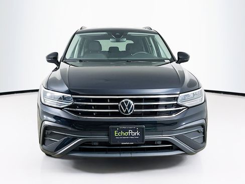 Used 2022 Volkswagen Tiguan S AWD/4WD image 2