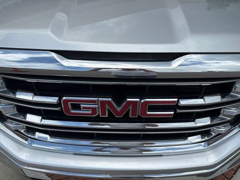 Used 2018 GMC Sierra 1500 SLT w/ SLT Premium Package AWD/4WD image 13
