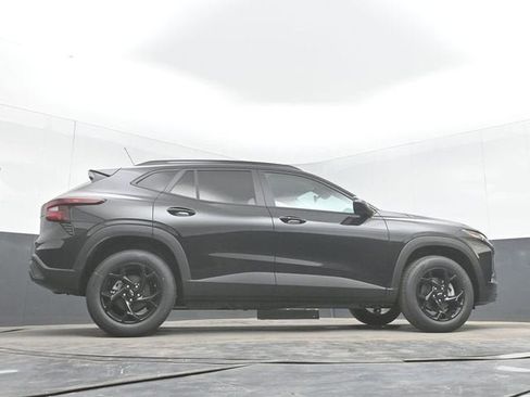 New 2026 Chevrolet Trax LT w/ Driver Confidence Package FWD image 46