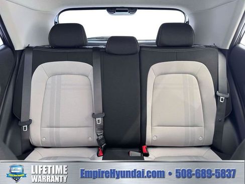 New 2026 Hyundai Venue SEL FWD image 16