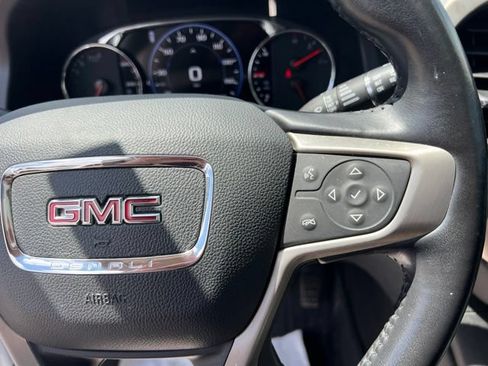 Used 2021 GMC Acadia Denali w/ Denali Ultimate Package AWD/4WD image 30