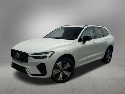 New 2025 Volvo XC60 T8 Core w/ Protection Package Premier