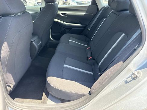 Used 2025 Hyundai Sonata SEL FWD image 28