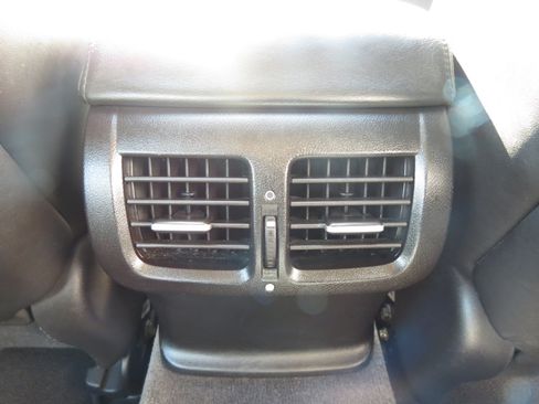 Used 2011 Acura TL w/ Technology Package FWD image 29
