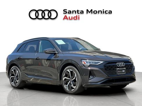 Used 2025 Audi Q5 Premium w/ Convenience Package AWD/4WD image 9
