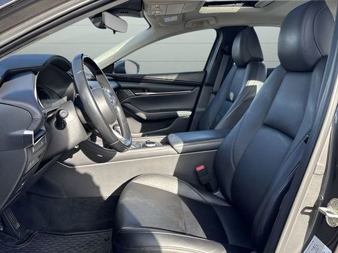 Used 2022 MAZDA MAZDA3 s image 22