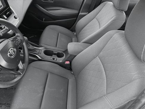 Used 2024 Toyota Corolla LE FWD image 10