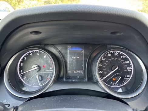 Used 2023 Toyota Camry SE image 26