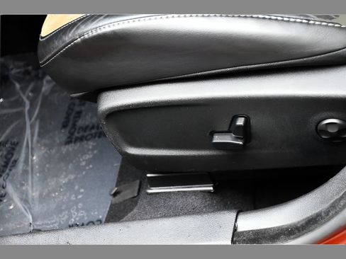 Used 2020 Dodge Charger R/T w/ Plus Group RWD image 34