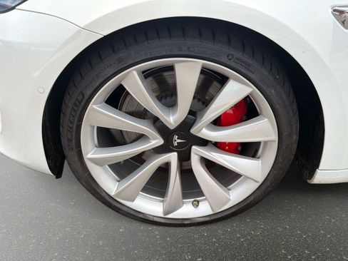Used 2019 Tesla Model 3 Long Range AWD/4WD image 10