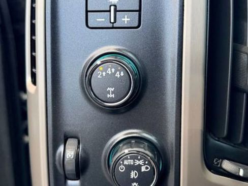 Used 2018 GMC Sierra 2500 Denali w/ Duramax Plus Package image 27