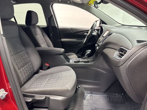 Used 2024 Chevrolet Equinox LT image 10