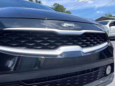 Used 2020 Kia Forte LXS FWD image 28