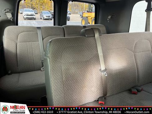 Used 2017 Chevrolet Express 3500 LT w/ LT Preferred Equipment Group image 10