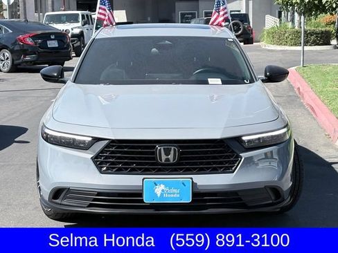 Used 2024 Honda Accord Sport image 3