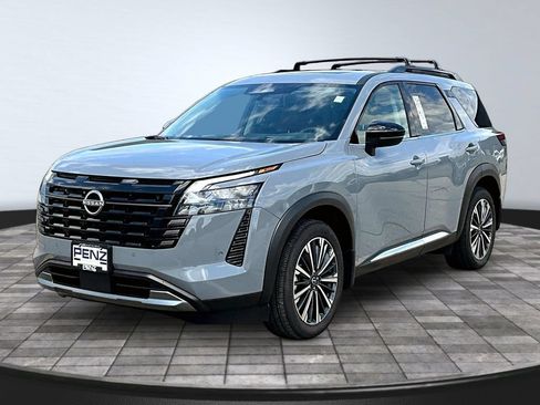 Used 2026 Nissan Pathfinder Platinum AWD/4WD image 1
