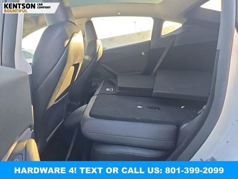 Used 2023 Tesla Model Y Long Range AWD/4WD image 11