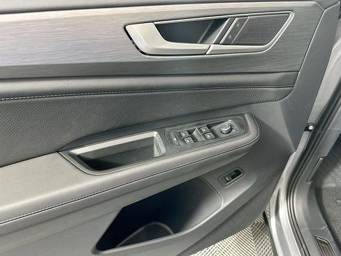 New 2026 Volkswagen Atlas Cross Sport SE AWD/4WD image 8
