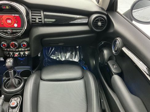 Used 2019 MINI Cooper S FWD image 25