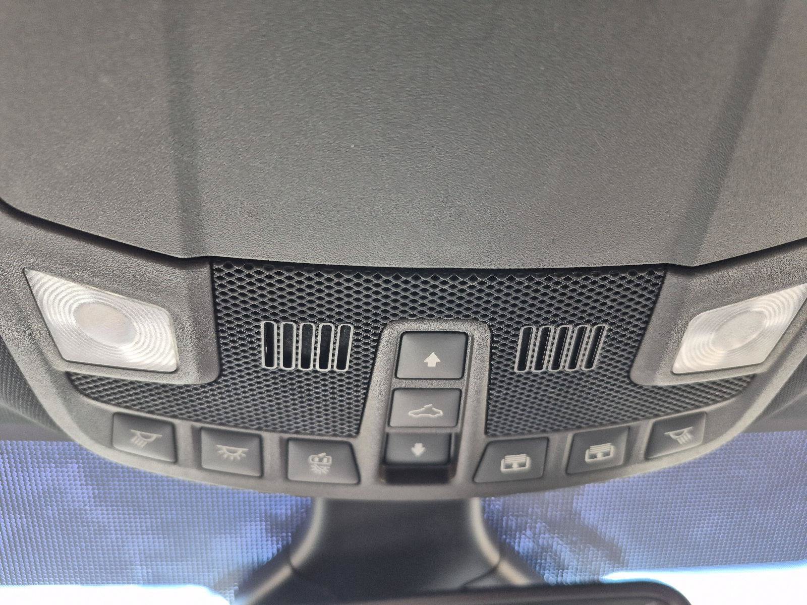 Used 2019 Ford Edge ST w/ Equipment Group 401A AWD/4WD image 8
