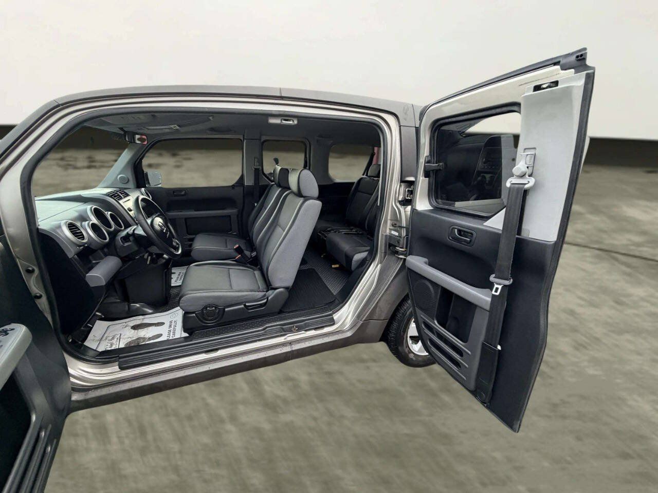 Used 2003 Honda Element EX image 19