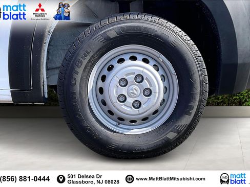 Used 2025 RAM ProMaster 2500 w/ Convenience Group image 10