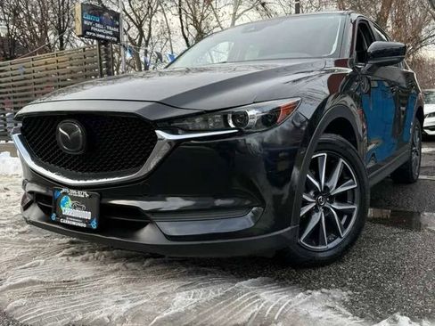 Used 2018 MAZDA CX-5 Touring image 3