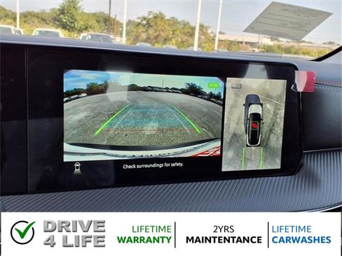 Used 2025 Nissan Kicks SR image 14