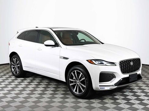 New 2026 Jaguar F-PACE R-Dynamic S image 3