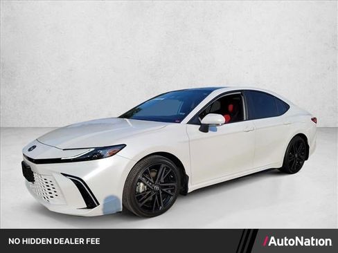 Used 2025 Toyota Camry XSE w/ Premium Package FWD image 1