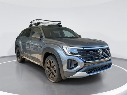 New 2025 Volkswagen Atlas Cross Sport SE image 52