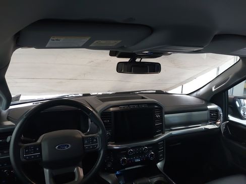 Used 2021 Ford F150 Lariat w/ FX4 Off-Road Package AWD/4WD image 26