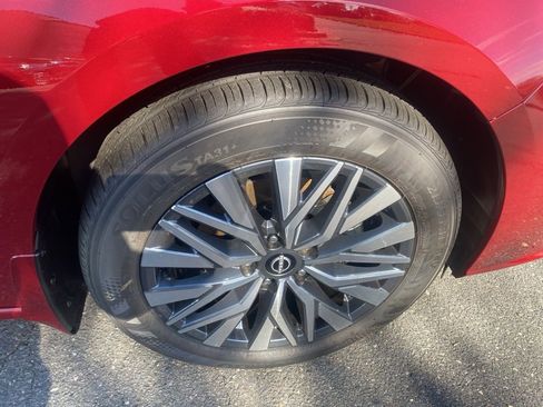 New 2025 Nissan Altima 2.5 SV w/ SV Premium Package image 9