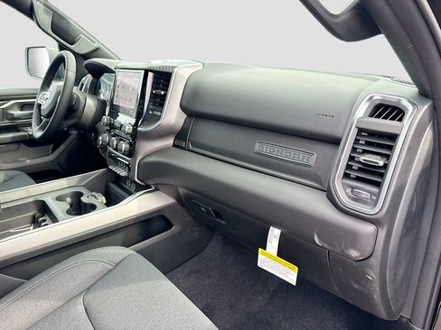 New 2026 RAM 1500 Big Horn AWD/4WD image 33