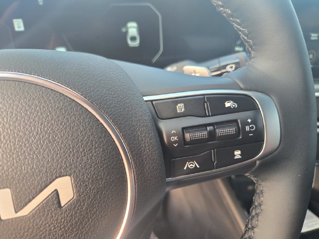 New 2027 Kia K5 GT w/ GT1 Package FWD image 16