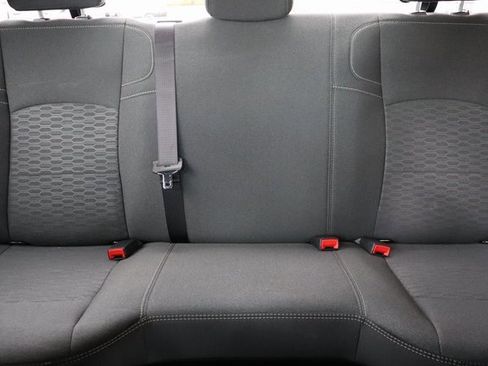 Used 2025 RAM 3500 Big Horn image 40