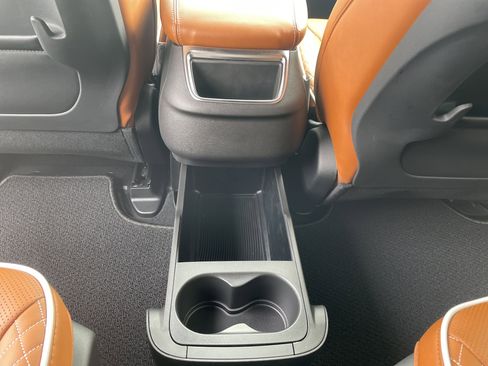 New 2026 Chrysler Pacifica Pinnacle image 38