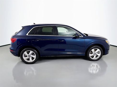 Used 2020 Audi Q3 2.0T Premium Plus image 8